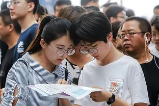 高效输出！浓眉首节7中5独得10分5板